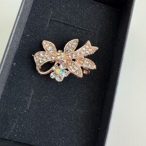 Elegant Crystal Bow Brooch